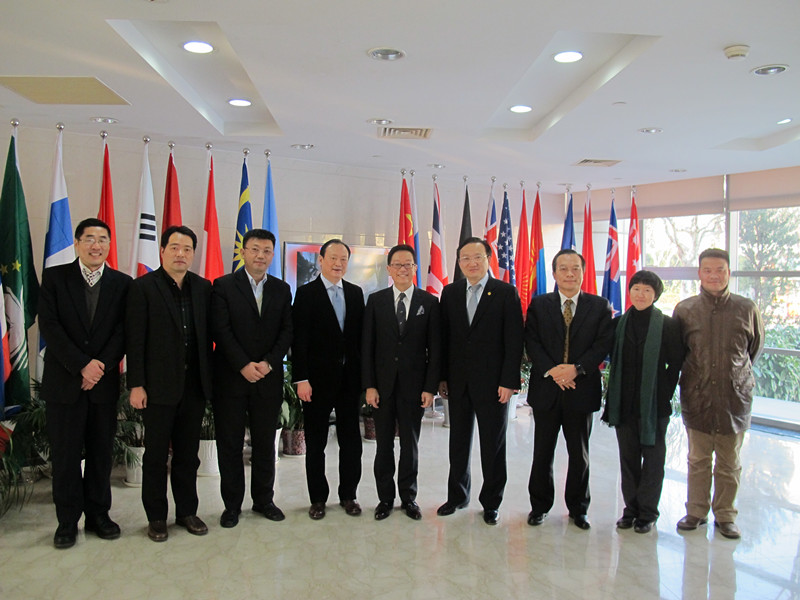 培力（香港）健康产品有限公司与nHentai