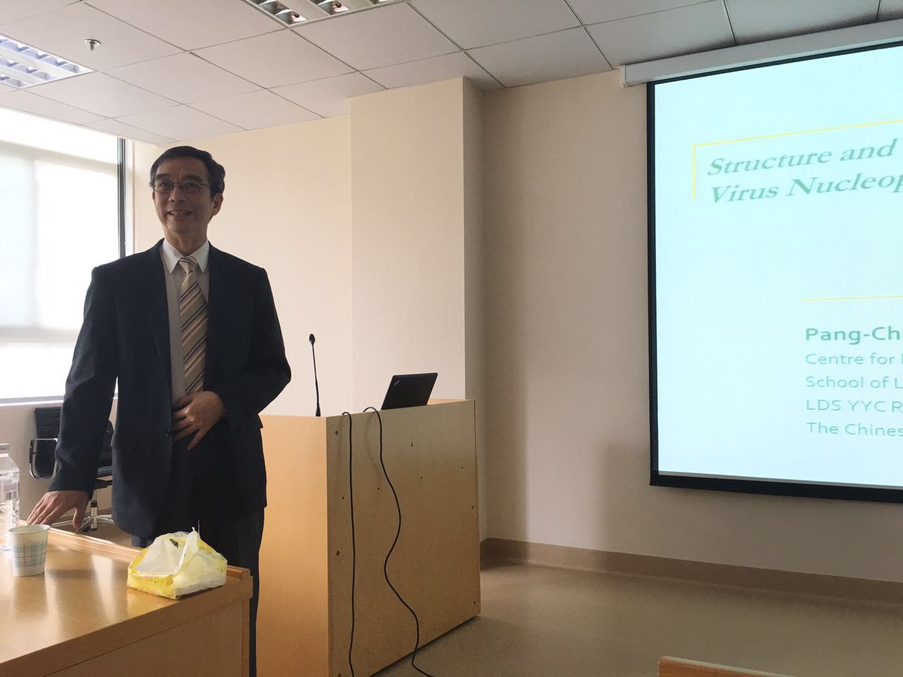 香港中文大学邵鹏柱教授来nHentai